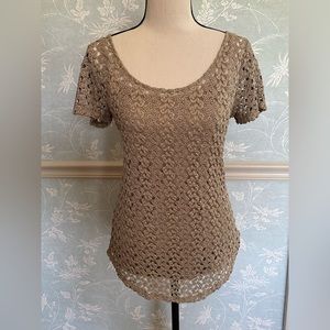 Banana Republic Sm crochet top